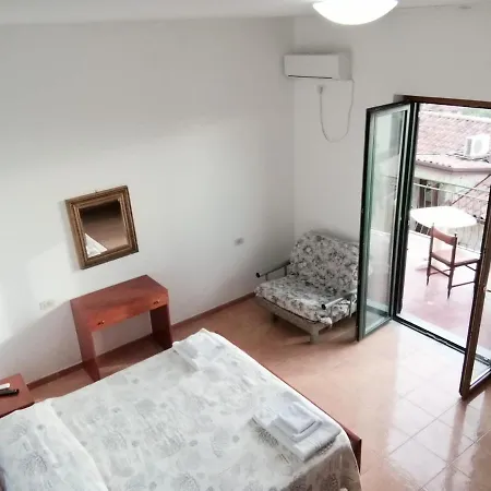 ホテル Parigino 3*