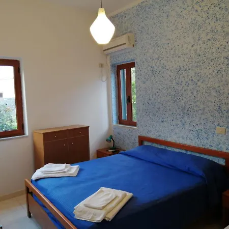 Parigino パリヌロ