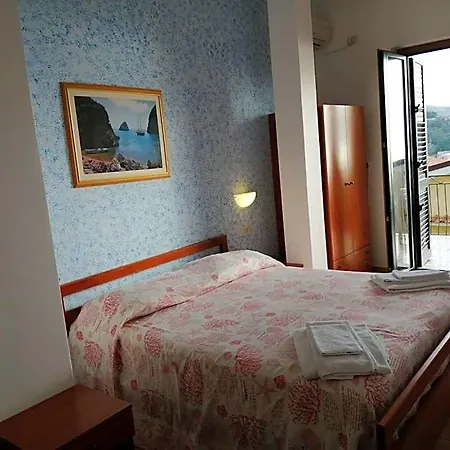Parigino Палинуро