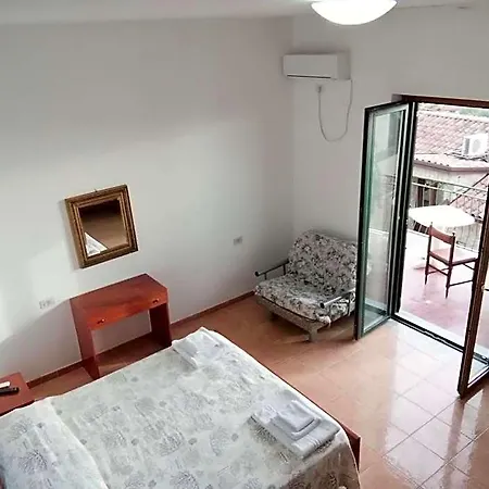 Отель Parigino 3*