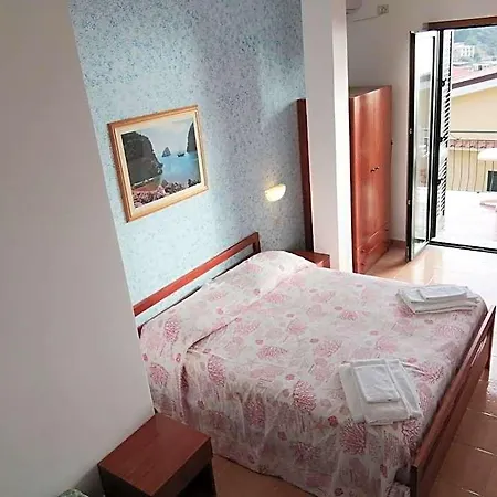 Hotel Parigino 3*